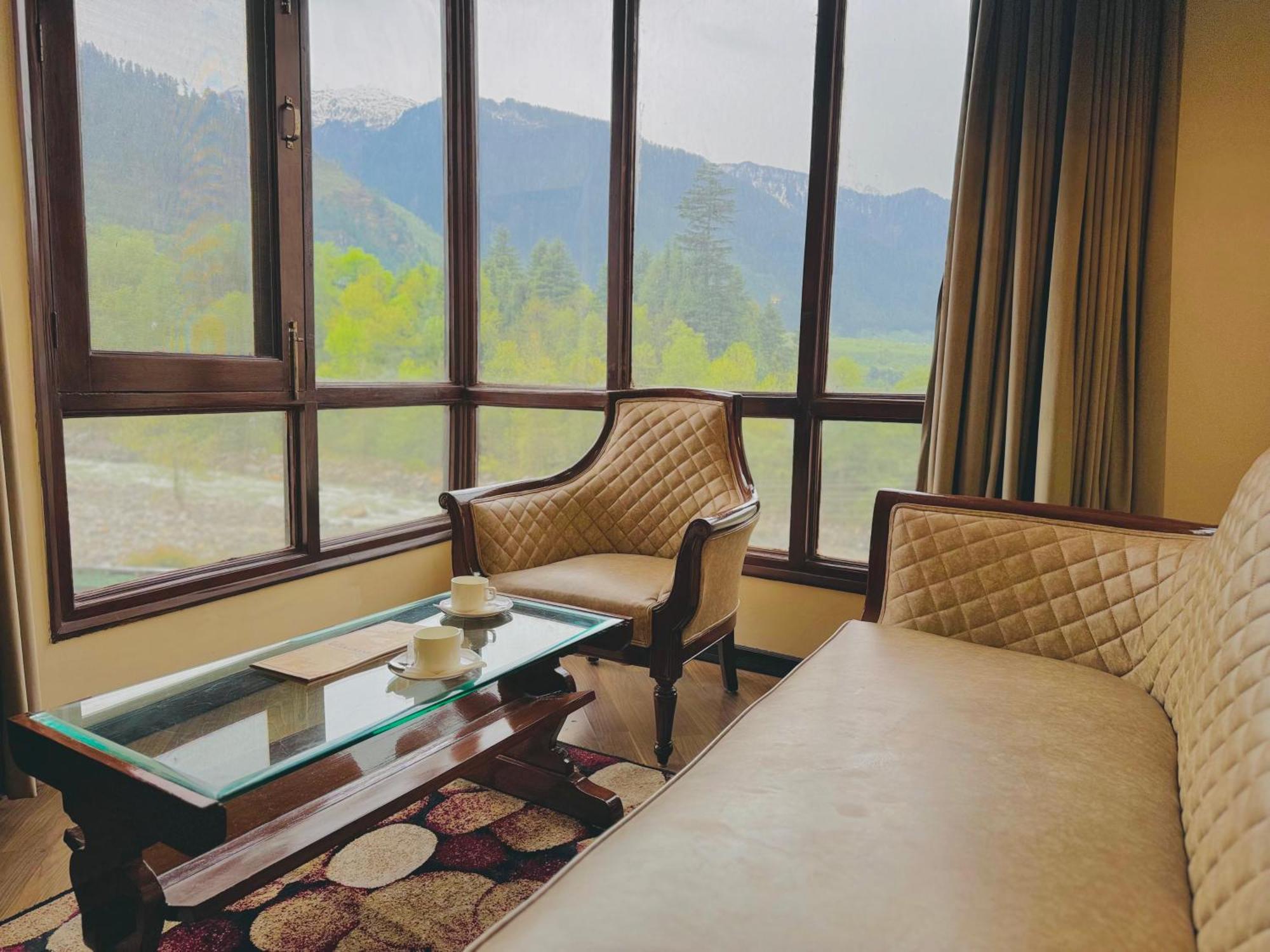 River Grand View Resort And Spa Manali - A River Side Property Exterior photo